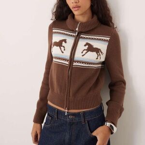 Brown Horse Pattern Sweater. Abercrombie